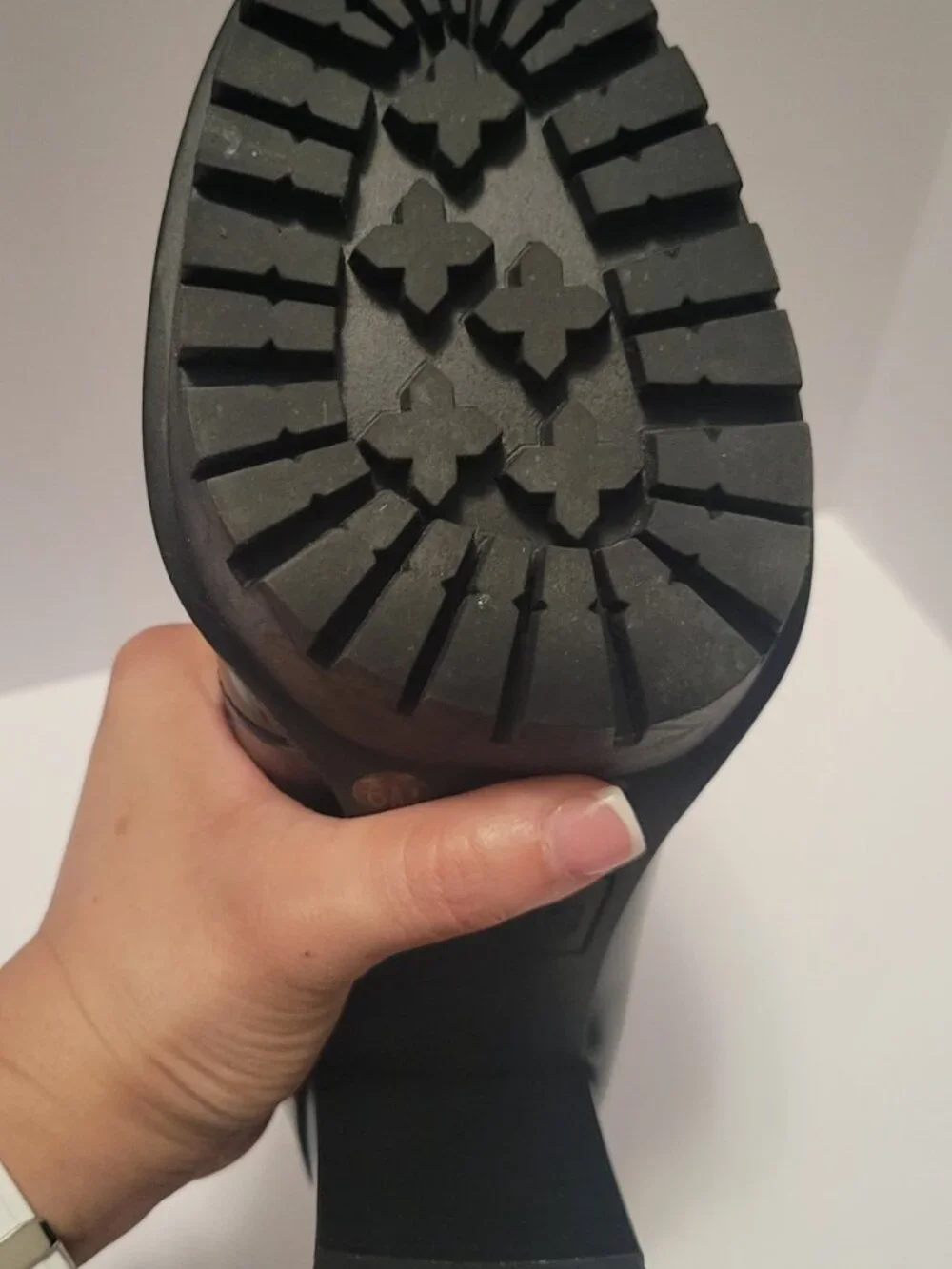 Guess Platform Chunk Heels